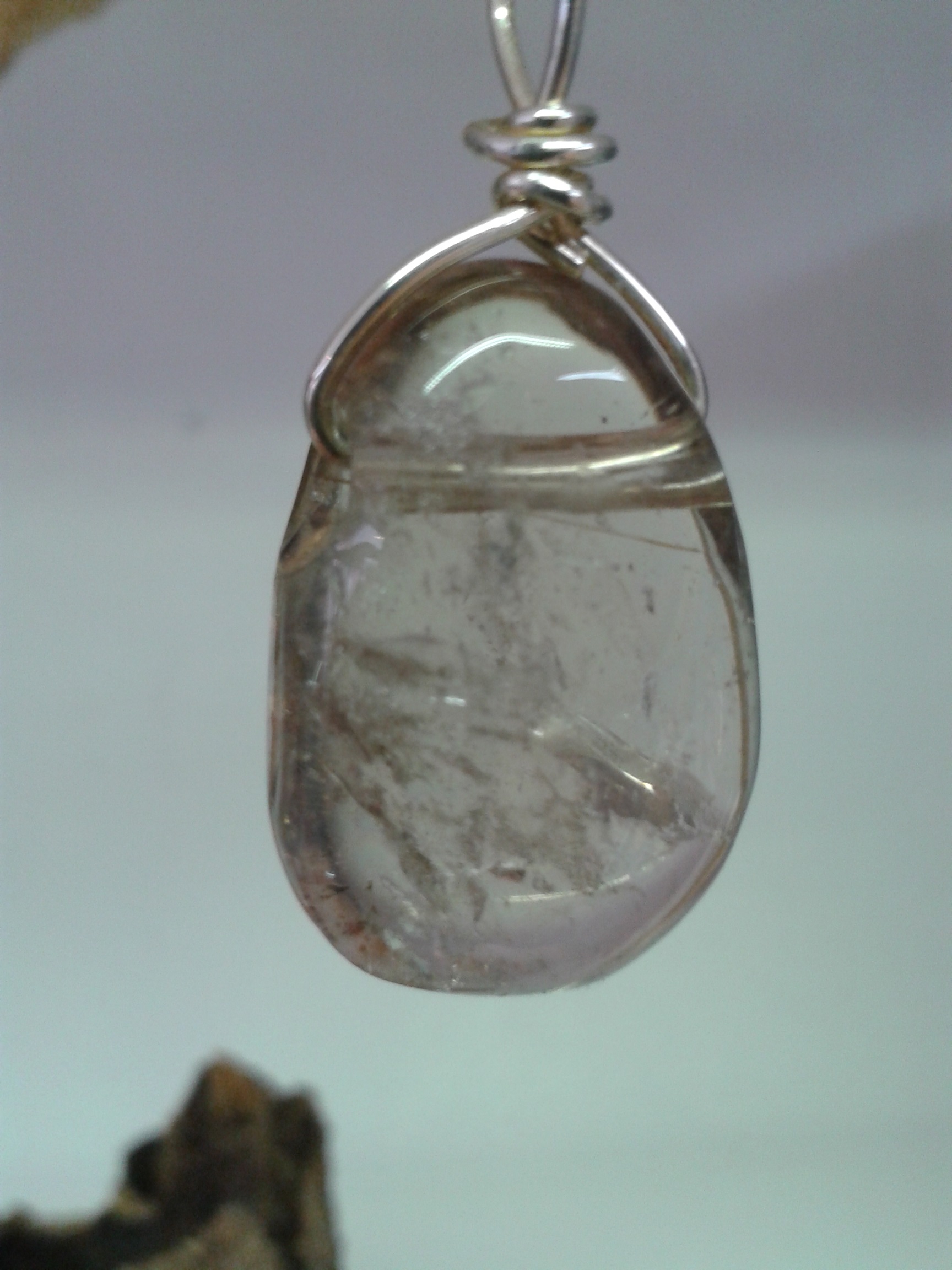 Pendentif en pirre de quartz fumé monté sur argent massif